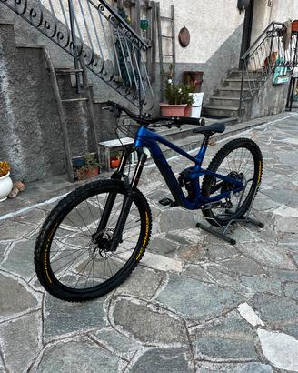 Trek slash 8