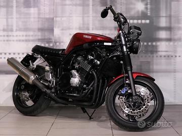 Yamaha FZS 600 Fazer