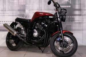 Yamaha FZS 600 Fazer