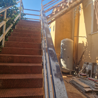 Scala in ferro molto resistente