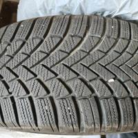 4 Gomme invernali usate Bridgestone Blizzak LM005