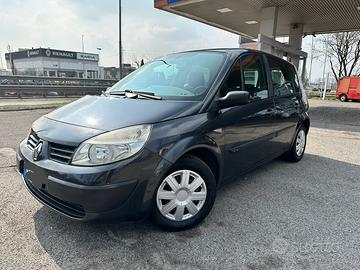 Renault scenic 1.6 benzina EURO 4