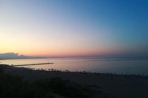 Sulla spiaggia di Cariati Marina, comodità e relax