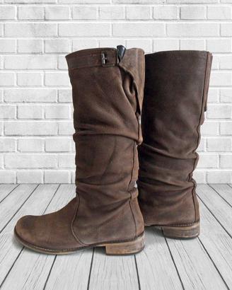 Stivali scamosciati morbidi