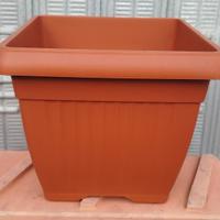 VASO/FIORIERA QUADRATO 30x30x30