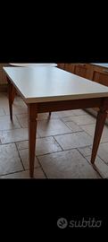 Tavolo per cucina