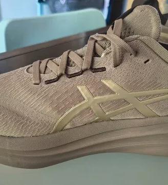 Asics Gel Nimbus 27 Luxe Tg. 45 Eu - 11 Us - 10 Uk