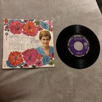 Vinile 45 giri Claudio Lippi Una Testa Dura 1967