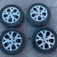4 cerchi in ferro da 14" per hyundai i10