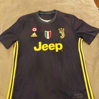 Maglietta Juventus taglia M terza maglia 2018
