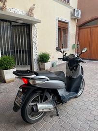 Scooter Honda SH150
