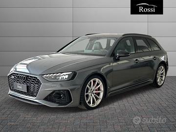 AUDI A4 V 2019 Avant - RS4 Avant 2.9 tfsi q U63419