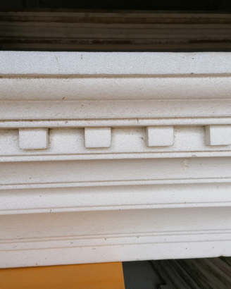 Forme in polistirolo per cornicioni fabbricati