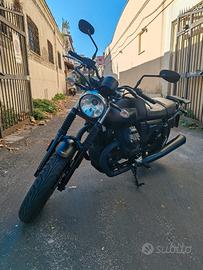 Moto Guzzi V7 III