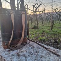 Antica pompa irroratrice a spalla S.I.P.I  in rame