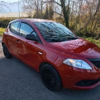 Lancia ypslon 12cc gpl