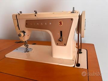 Macchina da cucire Singer 239 sewing machine