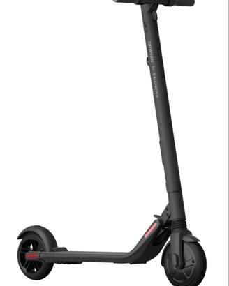 monopattino ninebot es2