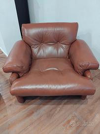 poltrone. in pelle anni 70