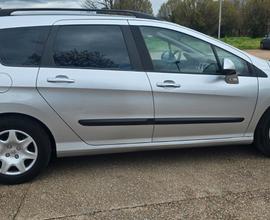 Peugeot 308 1.6 HDi 90CV SW Comfort
