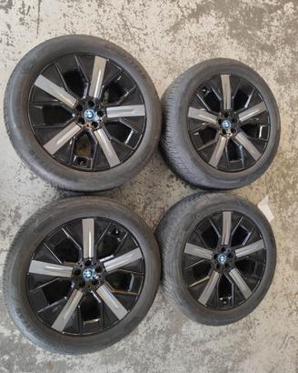 BMW Cerchioni e Gomme Invernali 21" mod 1012