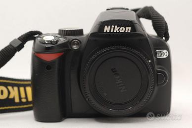 Macchina fotografica fotocamera reflex Nikon D60 C