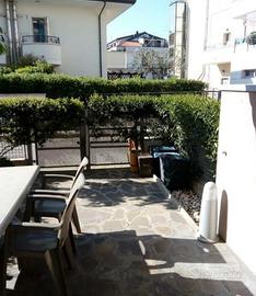 Riccione con giardino privato