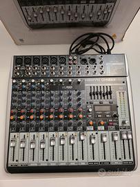 Mixer Behringer Xenyx QX1222US
