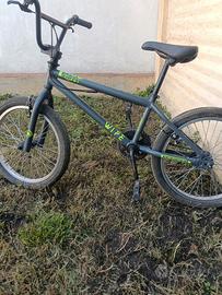 Bmx Btwin Wipe