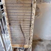 Frigo da incasso rotto...gratis