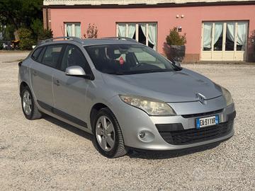 Renault Megane Mégane 1.5 dCi 110CV SporTour Luxe