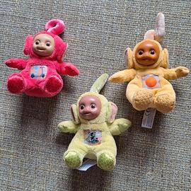 3 Teletubbies 