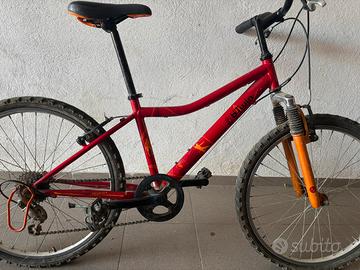 Bicicletta mountain bike rockrider