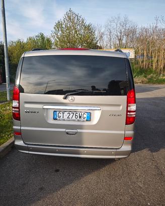 3.0 CDI DPF kompakt Automatik Avantgarde EDITION 1