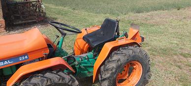 trattore goldoni universal  224