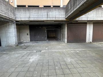 Garage 56 mq centro Limena