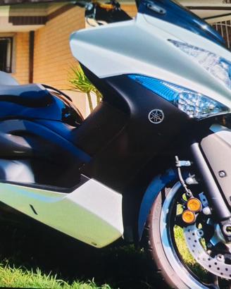 Tmax 2010 strumentazione WHITE gomma Michelin