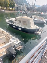 barca pilotina Rio 640