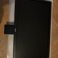 Monitor 22”