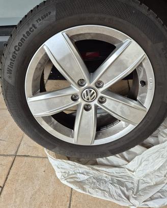 Gomme da neve con cerchi in lega Volkswagen