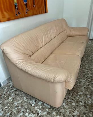 Divano letto matrimoniale