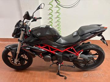 Benelli BN125