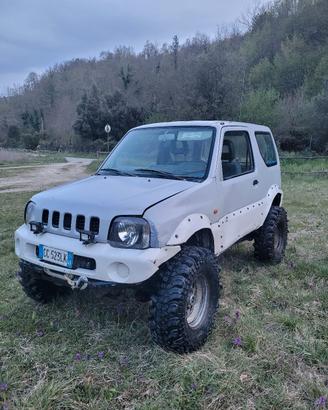 Suzuki Jimny 1.3 preparato off road