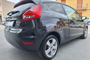 Ford Fiesta 1.4 TDCi 68CV Titanium NEOPATENTATO
