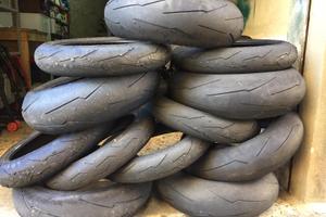 Pneumatici moto diverse misure