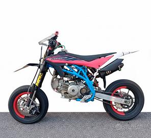 SCARABELLI SM1 PIT BIKE