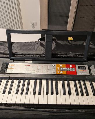 Tastiera Yamaha PSR-F50 