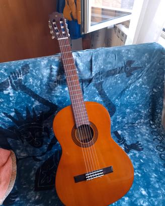 chitarra classica Yamaha 