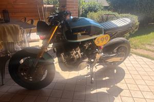 Honda hornet cafferace