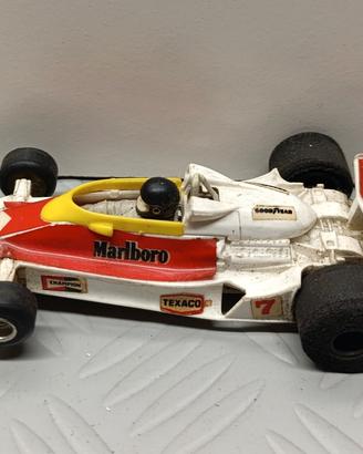 slot car 1:32 polistil MC laren m23